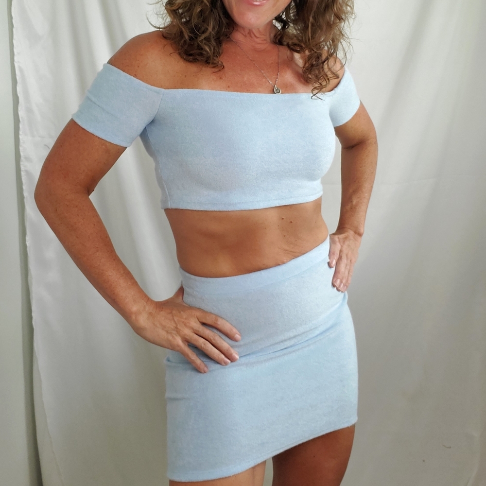 SO terry 80s style retro baby blue skirt set